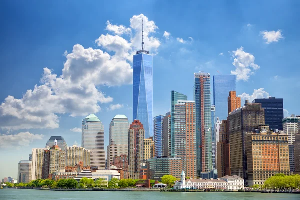 Lagere manhattan wolkenkrabbers — Stockfoto