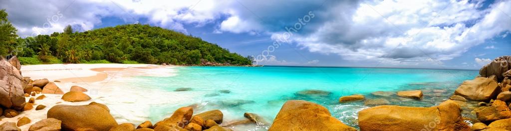 Seychelles beach panorama