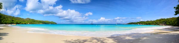 Anse Lazio panorama — Stock Photo, Image