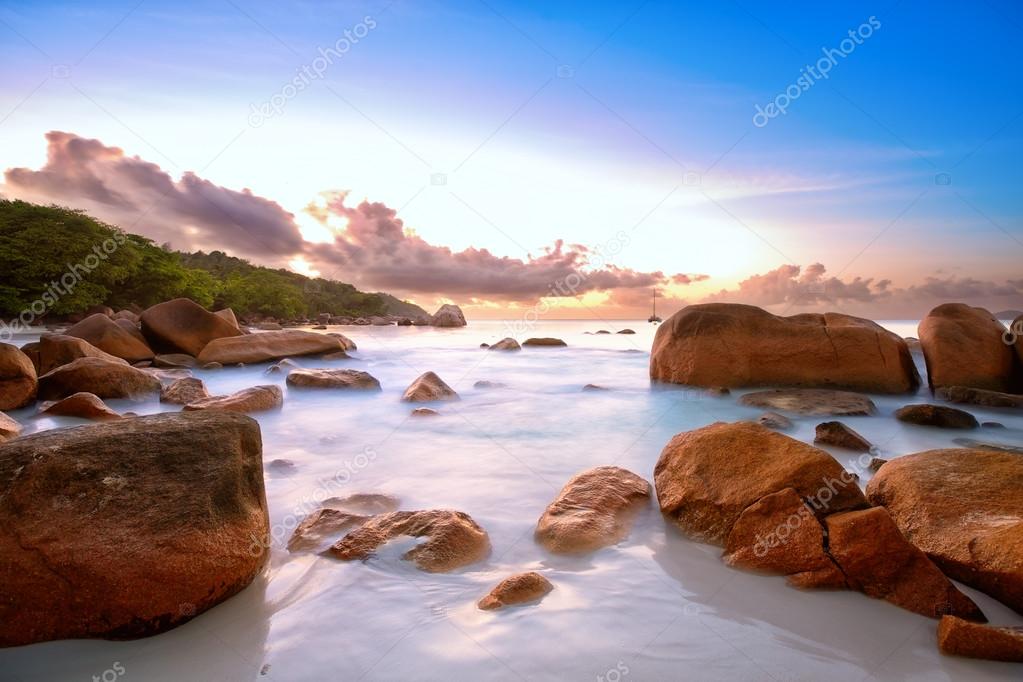 Seychelles rock's beach