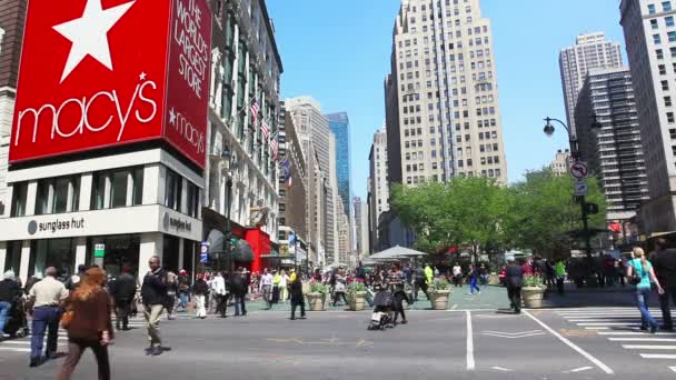 Herald Square in New York City — Stock Video