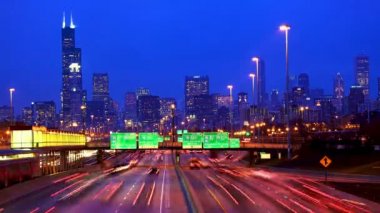 Chicago manzarası ve trafik
