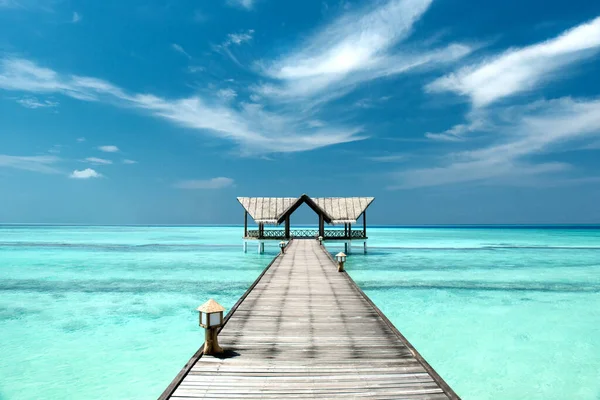 Pontile Sull Oceano Indiano Sulle Maldive Immagine Stock