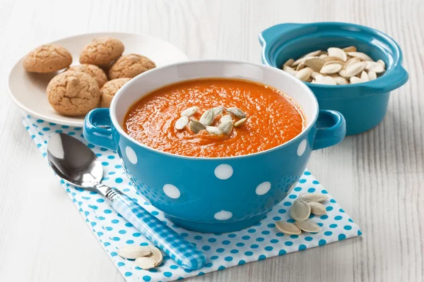 Delicious pumpkin soup — Stock Photo, Image