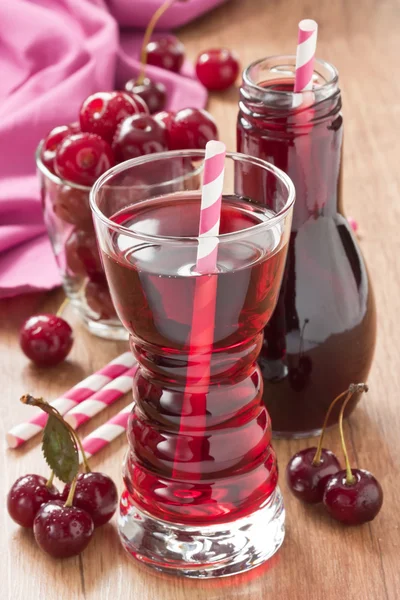 Cherry juice drink — Stock Photo, Image