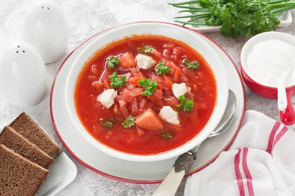 Beetroot Soup Red Borscht Chicken Meat Sour Cream Parsley White — Stock Photo, Image