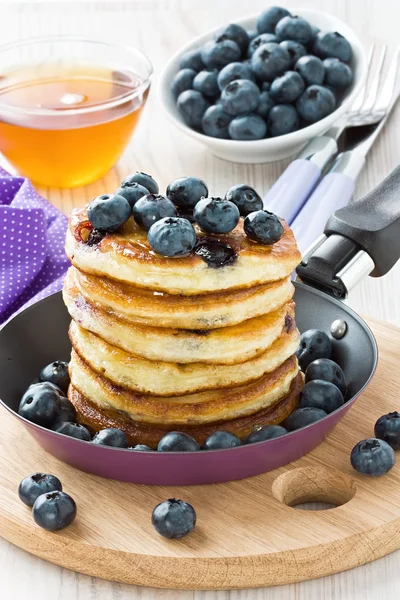 Blueberry pancakes — Stock Photo, Image