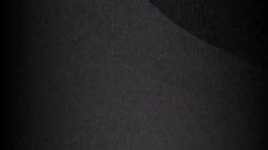 Kaosun Taşıyıcı Çubukları Rastgele Şekillendirilmiş Siyah Gürültü Sütunları