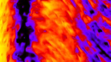 Kızılötesi Karşıt Renklerle Beslenen Ateş Sütunları