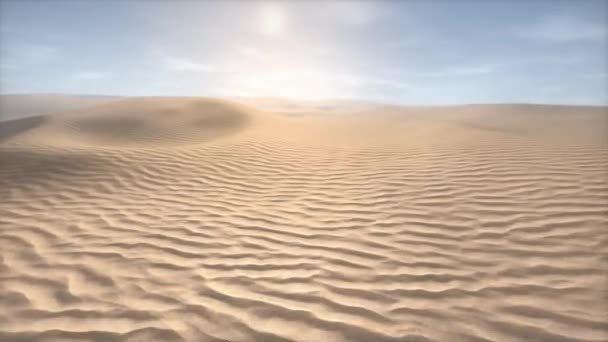 Vuelo de paso bajo sobre las dunas de arena del desierto profundo Desertificación — Vídeo de stock