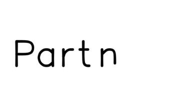 Çeşitli Sans-Serif Yazı Tipleri ve Ağırlıkları ile Ortaklar El Yazısı Metni Canlandırması