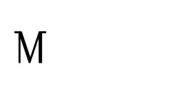 Serif Yazı Tipleri ve Ağırlığı ile Gizemli El Yazısı Metni