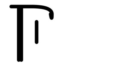 Serif Yazı Tipi ve Ağırlığı ile Eu Canlandırılmış El Yazısı Metni