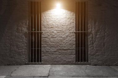 altında tuğla duvar geceleri boş yere