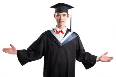 Asya genç adam eğitim elbise