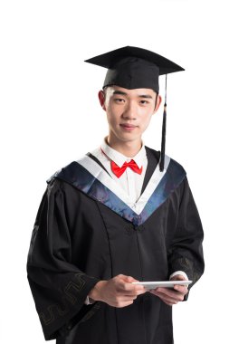 Asya genç adam eğitim elbise