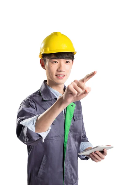 Jovem asiático técnico com tablet — Fotografia de Stock