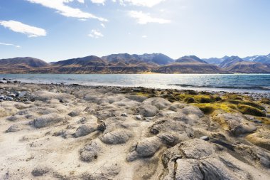 boş yere yakın göl