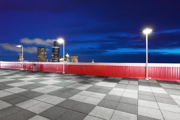 Empty marble floor with cityscape and skyline of Seattle — Stock Photo, Image