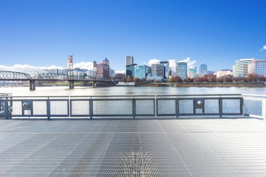 cityscape ve Portland manzarası ile boş yere