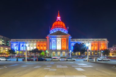 patika daha önce San Francisco city hall