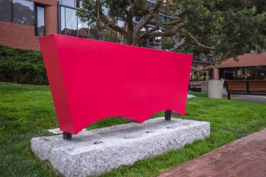 Arka Bahçe yolundaki yakınındaki güzel süs