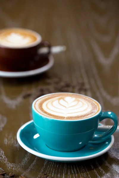 Tazas de café en la mesa — Foto de Stock
