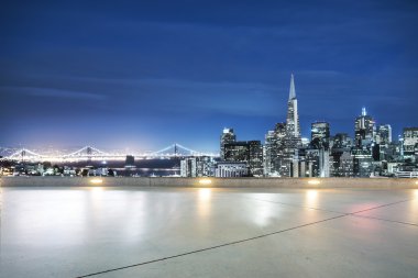 cityscape ve San Francisco manzarası ile kaldırım