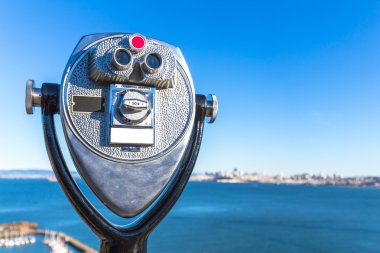 turistik teleskop ile San Francisco Deniz