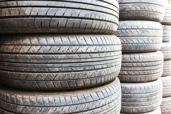 Used tyres stack — Stock Photo, Image