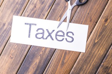 kelime vergiler ile kağıt makas ile kesme