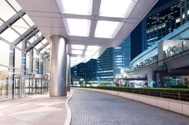 Modern ofis binaları şehir Tokyo 
