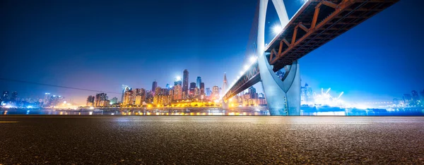 Night scence of Chongqing from empty road — Stock Photo, Image
