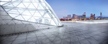 Cityscape ve boş veranda Portland manzarası