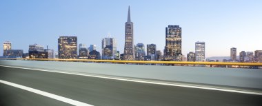 Cityscape ve yol San Francisco manzarası