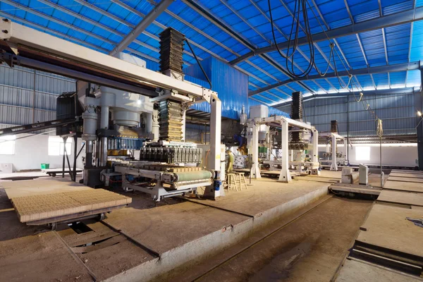 Brick production line — Stock Photo, Image