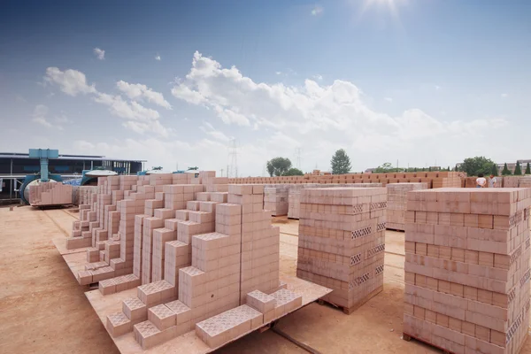 Bricks output in warehouse — Stock Photo, Image