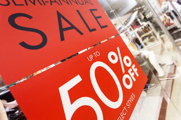 Store discount sign — Stock Photo, Image