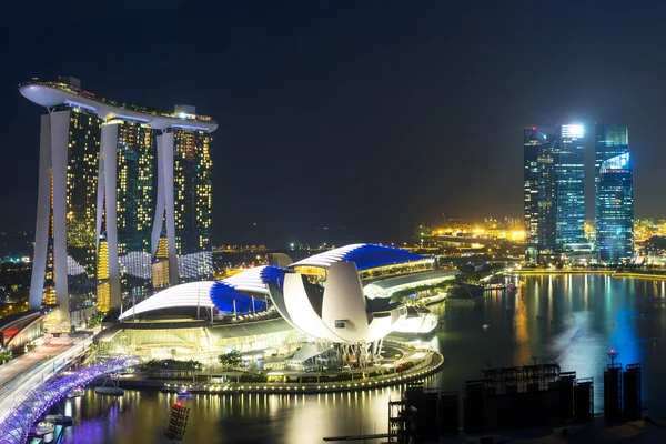 Cityscape of singapore at night — Stock Photo, Image