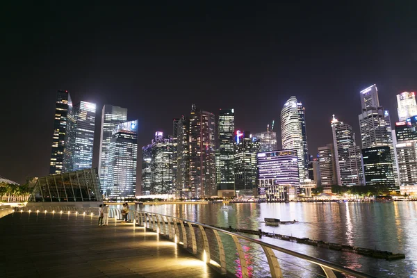 Prosperous urban cityscape at night — Stock Photo, Image