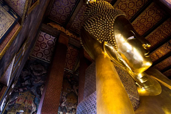 Schlafende Buddha-Skulptur Details — Stockfoto