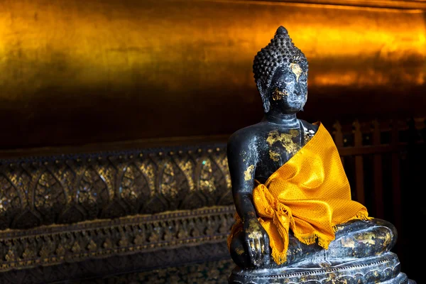 Detalhe antiga escultura buddha — Fotografia de Stock