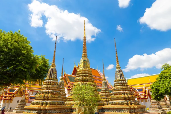 Ancient buddism stupas — Stock Photo, Image