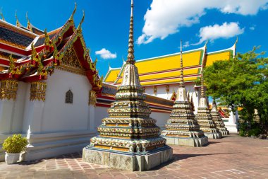 Antik buddism stupas 