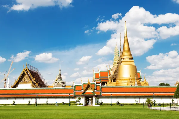 Thailand traditionella tempel landskap — Stockfoto