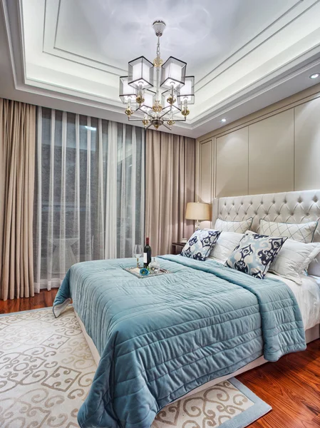 Modern  bedroom luxury decoration interior — Stock Photo, Image