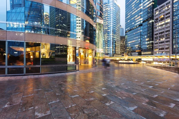 Moderno edificio de oficinas exterior de la ciudad urbana —  Fotos de Stock