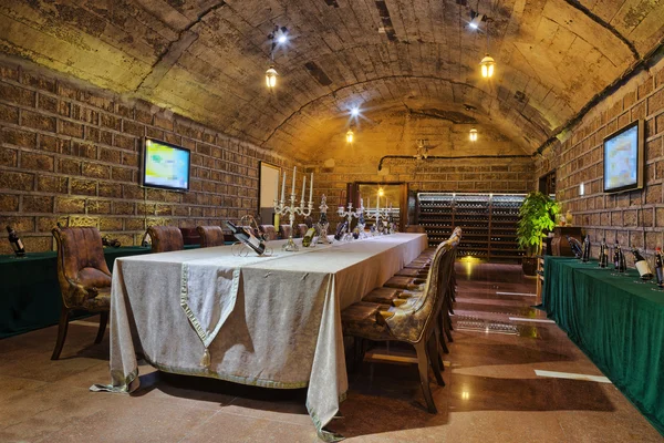 Wine tasting room in basemen — Stock Photo, Image