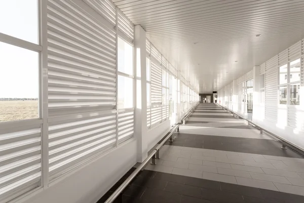 Flygplatsen korridor — Stockfoto