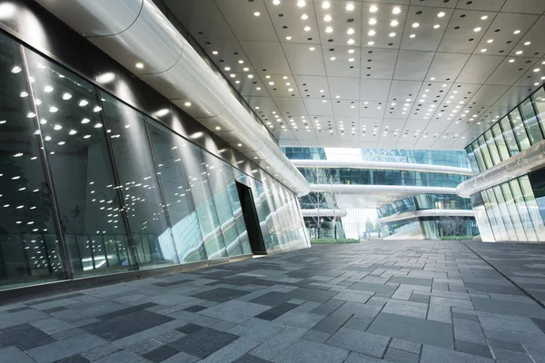 Modern business building exterior — Stock Photo, Image